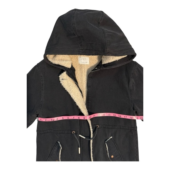 Zara Kids Faded Denim Parka With Faux Shearling – Black – Size 13/14 Unisex - Picture 3 of 9